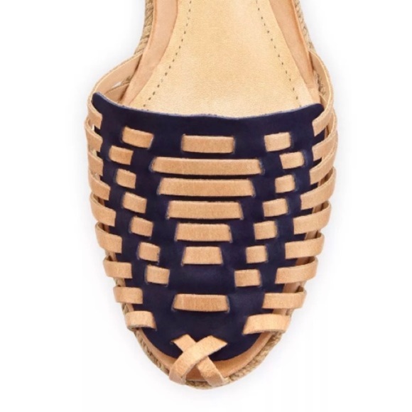 ⭐️HOST PICK⭐️SCHUTZ Isadora Ankle Wrap Espadrille Wedges - NEW - Size 8 - Picture 3 of 8